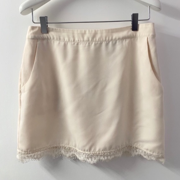 Forever 21 Mini Skirt Lace Trim Medium w/ Pockets! - Picture 1 of 12